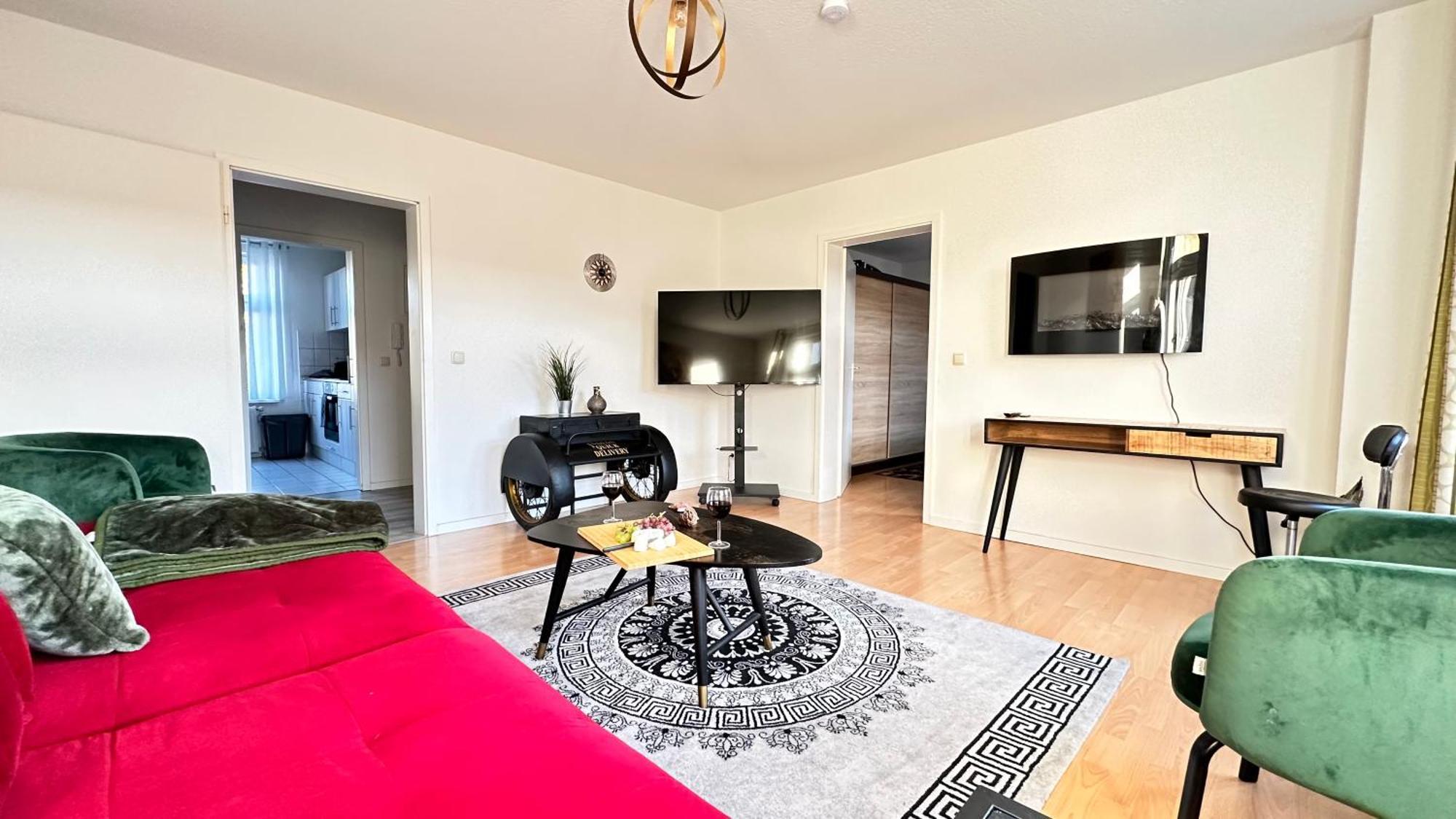 Homestayplus Schwerin Schwerin  Exteriör bild
